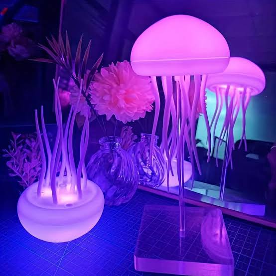 GlowGroove™ Jellyfish Night Light – RGB Voice Control LED Mood Lamp
